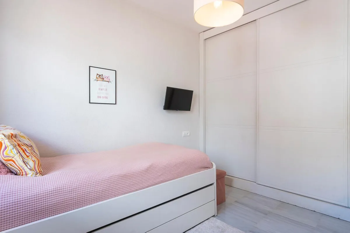 29f3da85-3ab4-4841-a181-f8ec65d3bd52