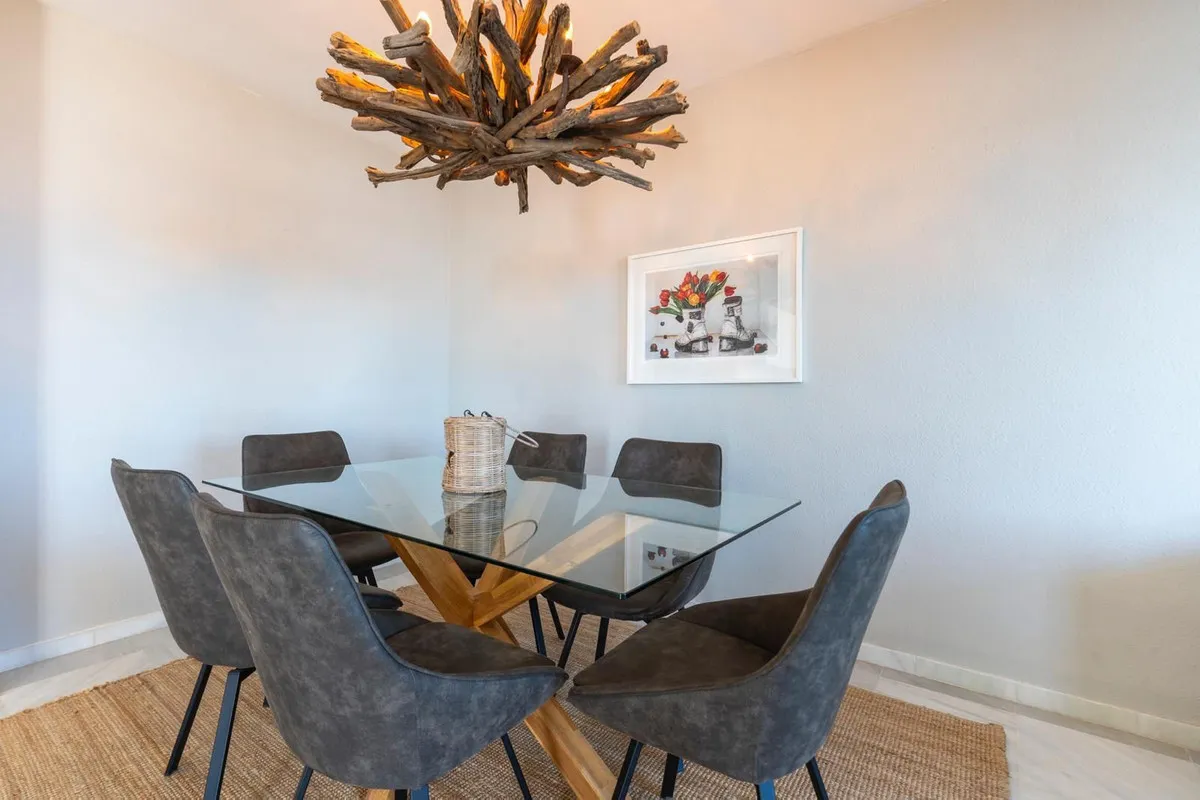 756a8a73-b819-42e7-bfad-3aa999e34dfe