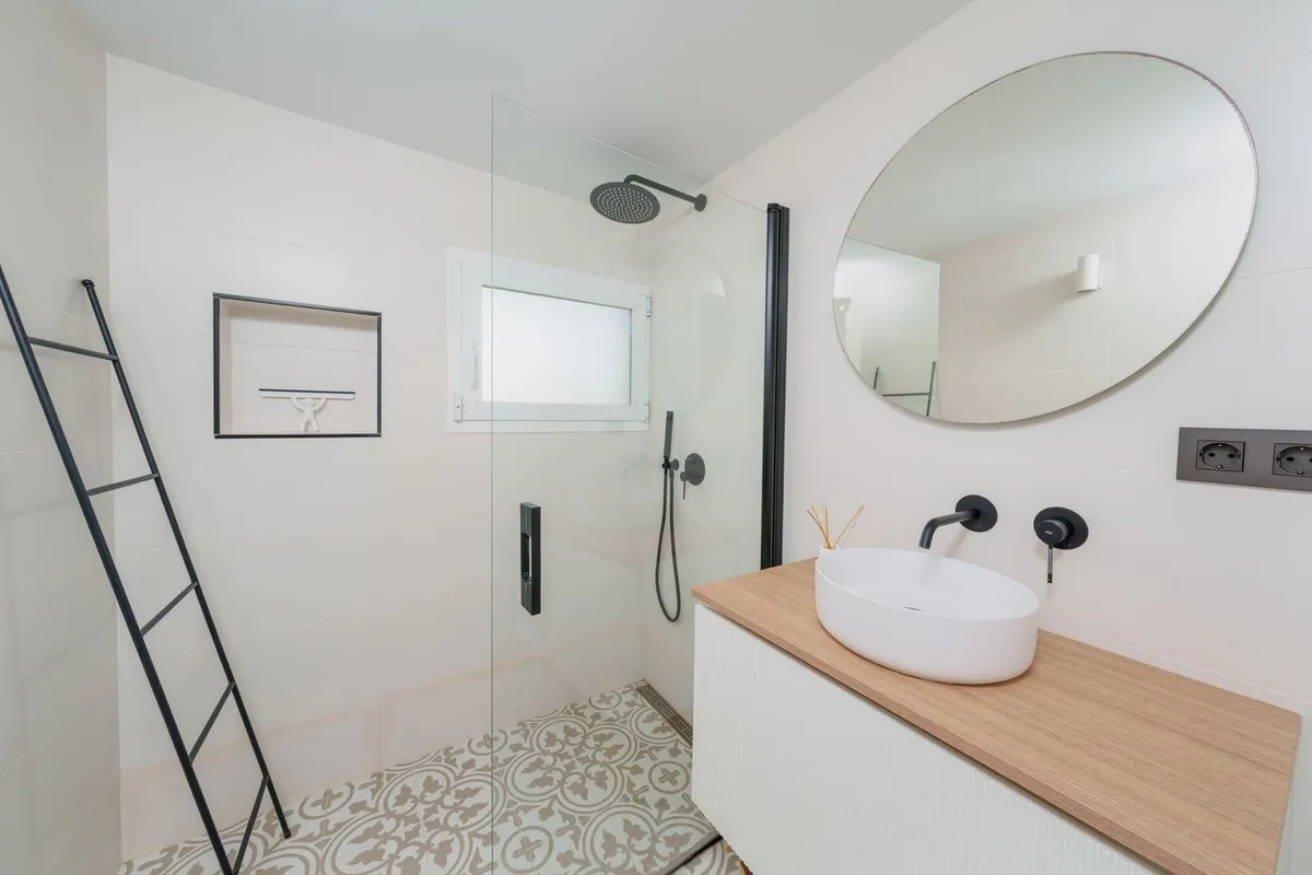 564f1f20-2e54-4349-9853-7995bc8cbab8