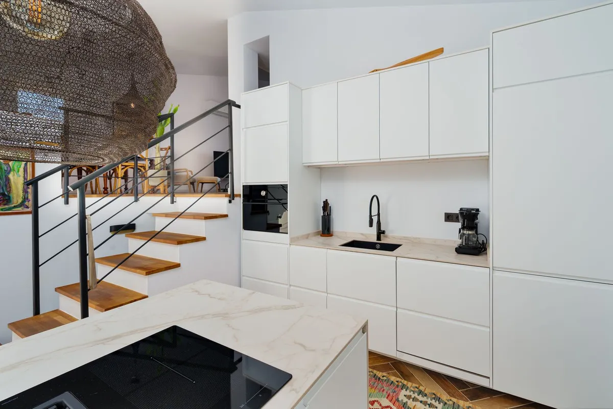 6154a96d-5708-4d5a-9d22-06d3222f0bc8