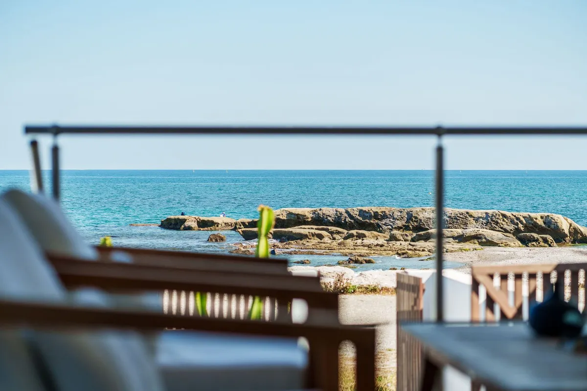 a2141427-9222-4de5-88e8-0c8f98d35a7f