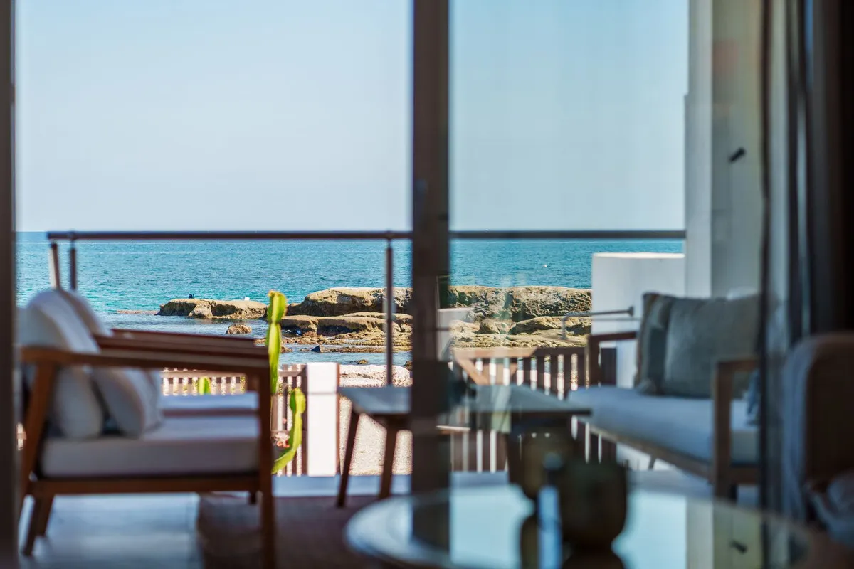 aa8f3f12-1b35-4407-b545-5a3a04f280b0