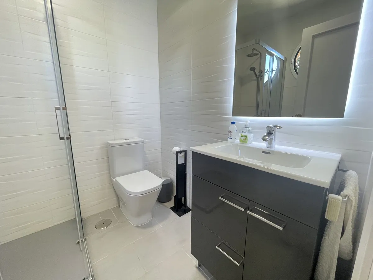 160254f9-3c04-4971-b863-4d0906295379