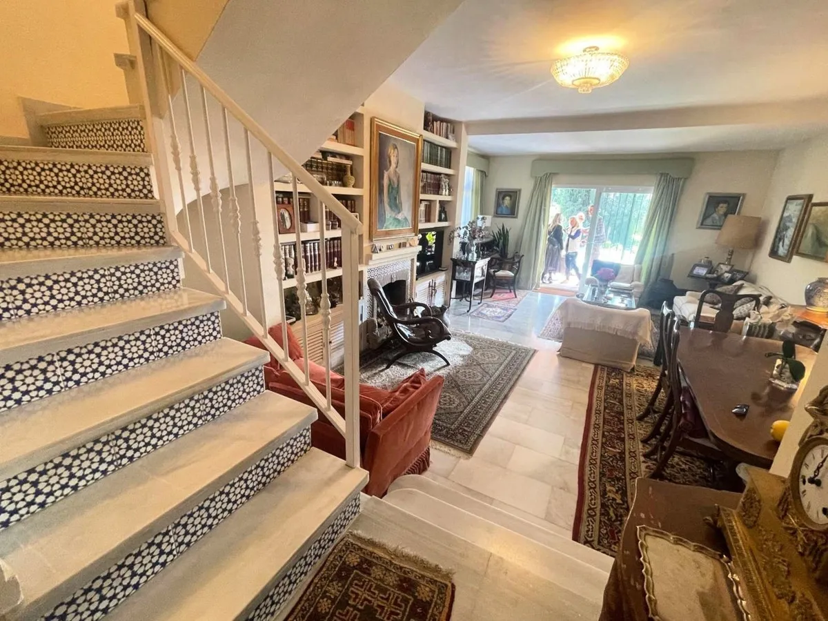 1d052fae-e009-4ab8-b637-f41465a973d2