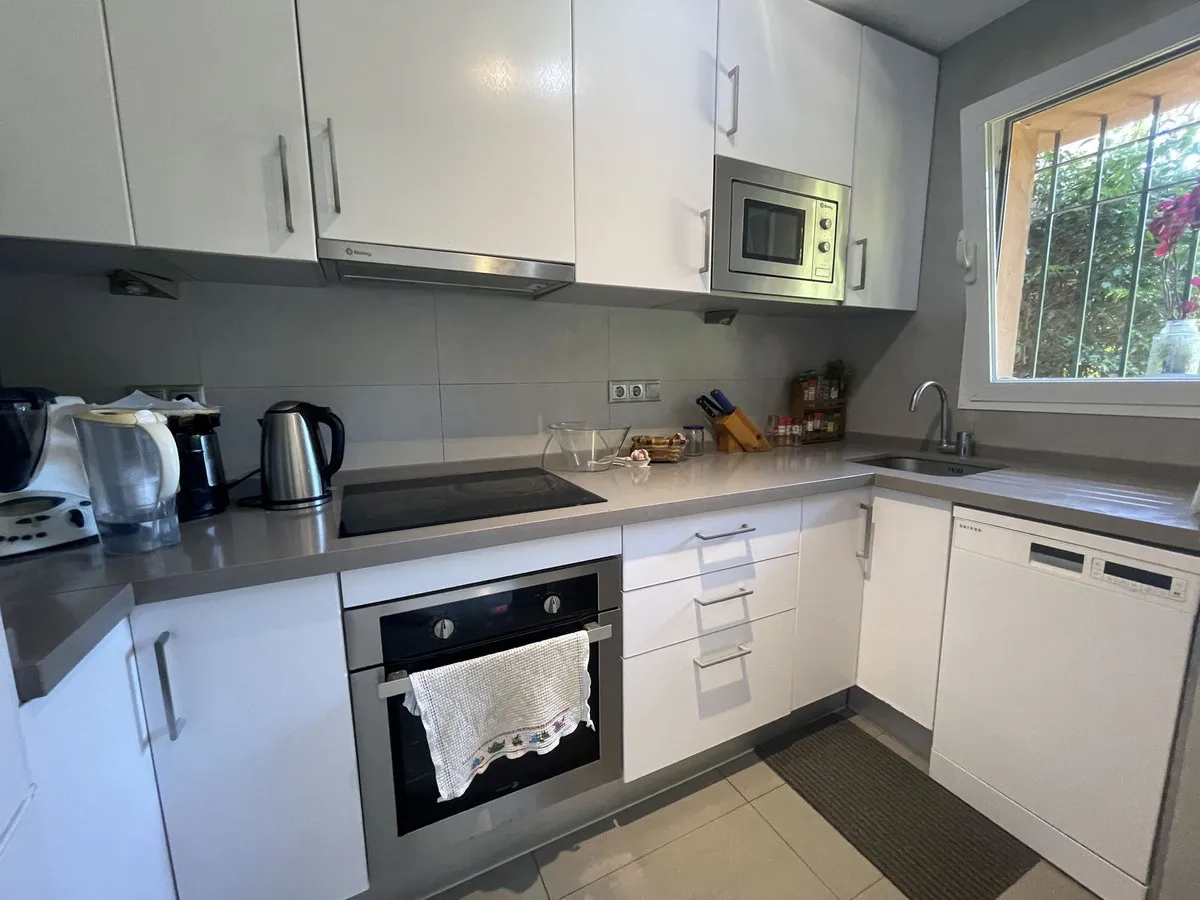 d84c674f-d0ee-4cdb-b2a2-392b76c46507