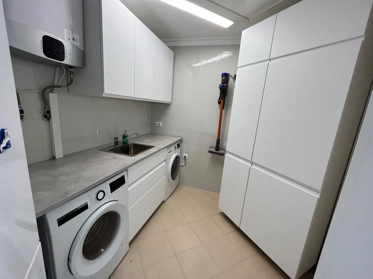 021a1cda-614a-443d-8670-5b384fcb79b8