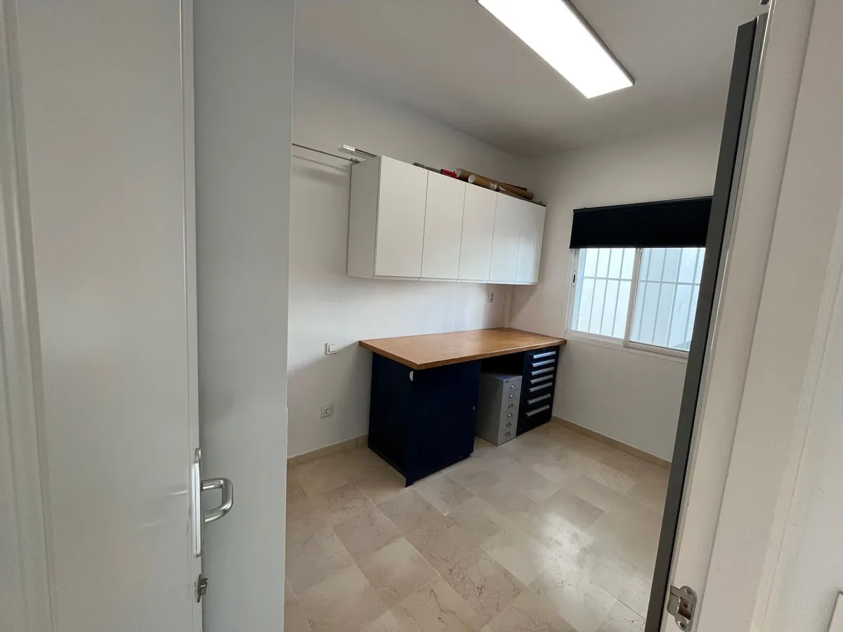 10aa702e-a267-42a2-ad01-06d06448d049