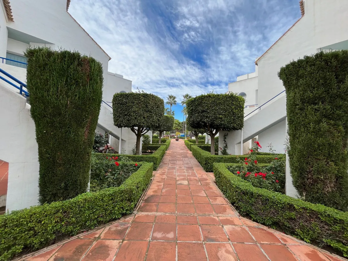 72f6cdbf-5d89-4a82-9d0a-b5cd153864da