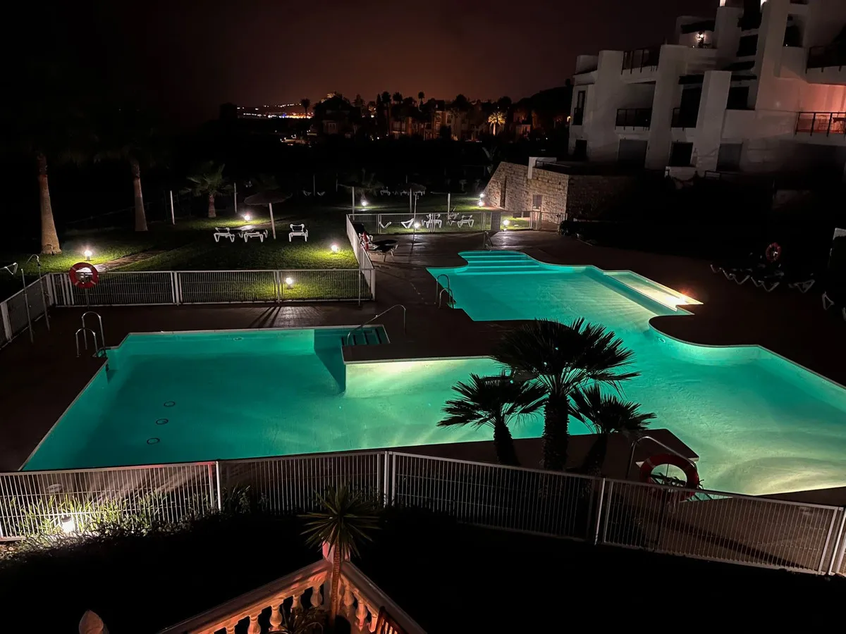 fbc8834c-b448-439d-9198-a5fa61d96181