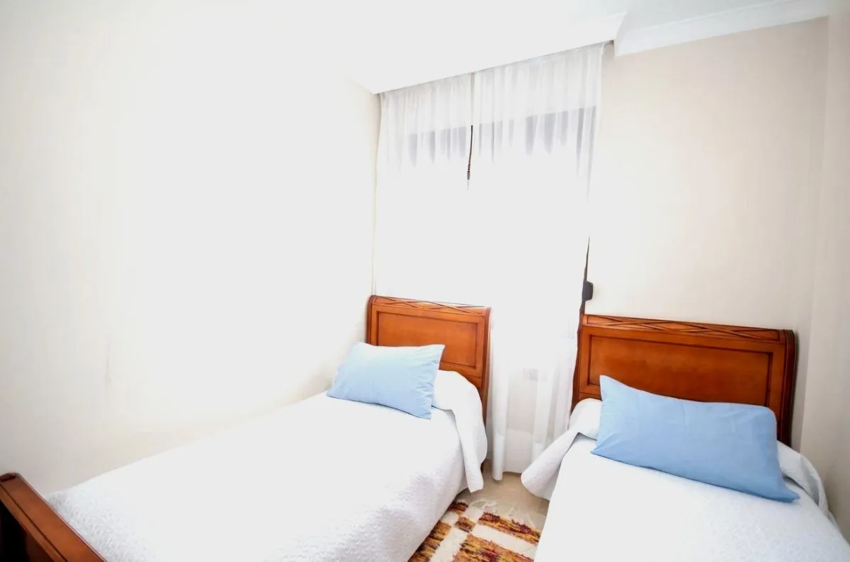 6b5a1a1e-7895-45d8-8b02-499672a2c88f