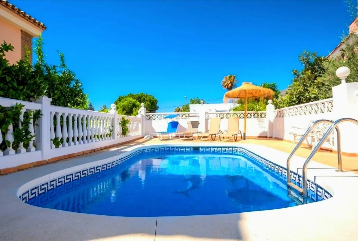 81744147-aeb5-4c6c-b470-f3dbb1a725b0