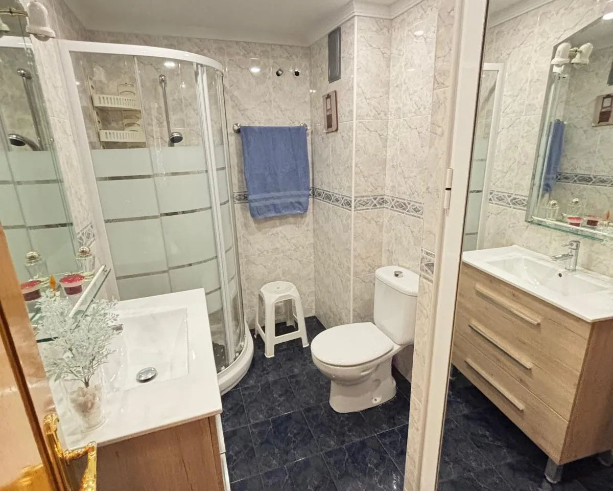 d20b0d37-7d06-46ea-aff6-7970ef5ecf7c