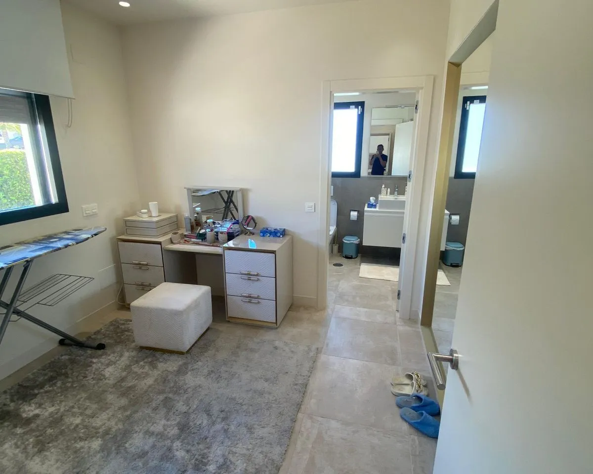 3bf3e6bc-48ab-4001-a3e4-76da6ce99949