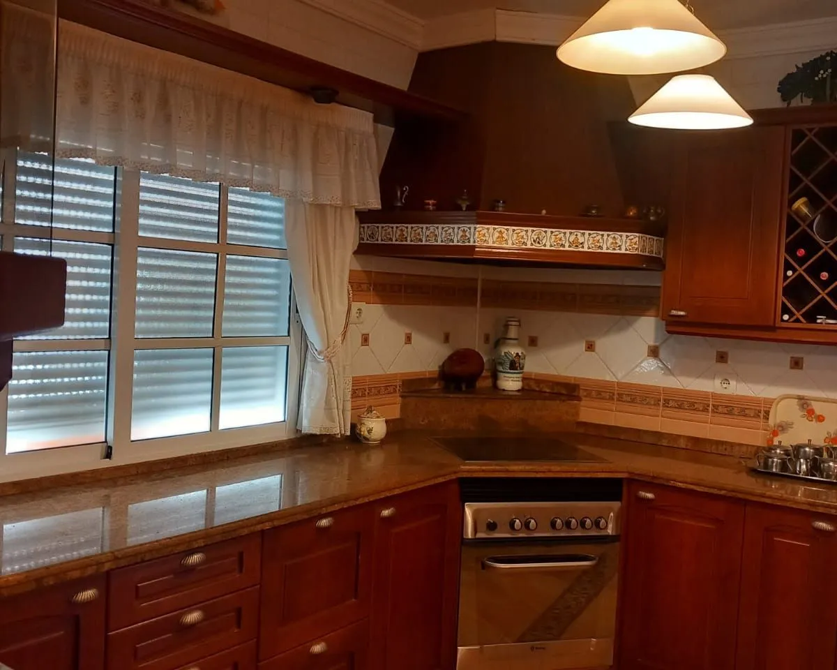 02a42b21-ba49-45c7-beaa-fac6bb7f1fa7