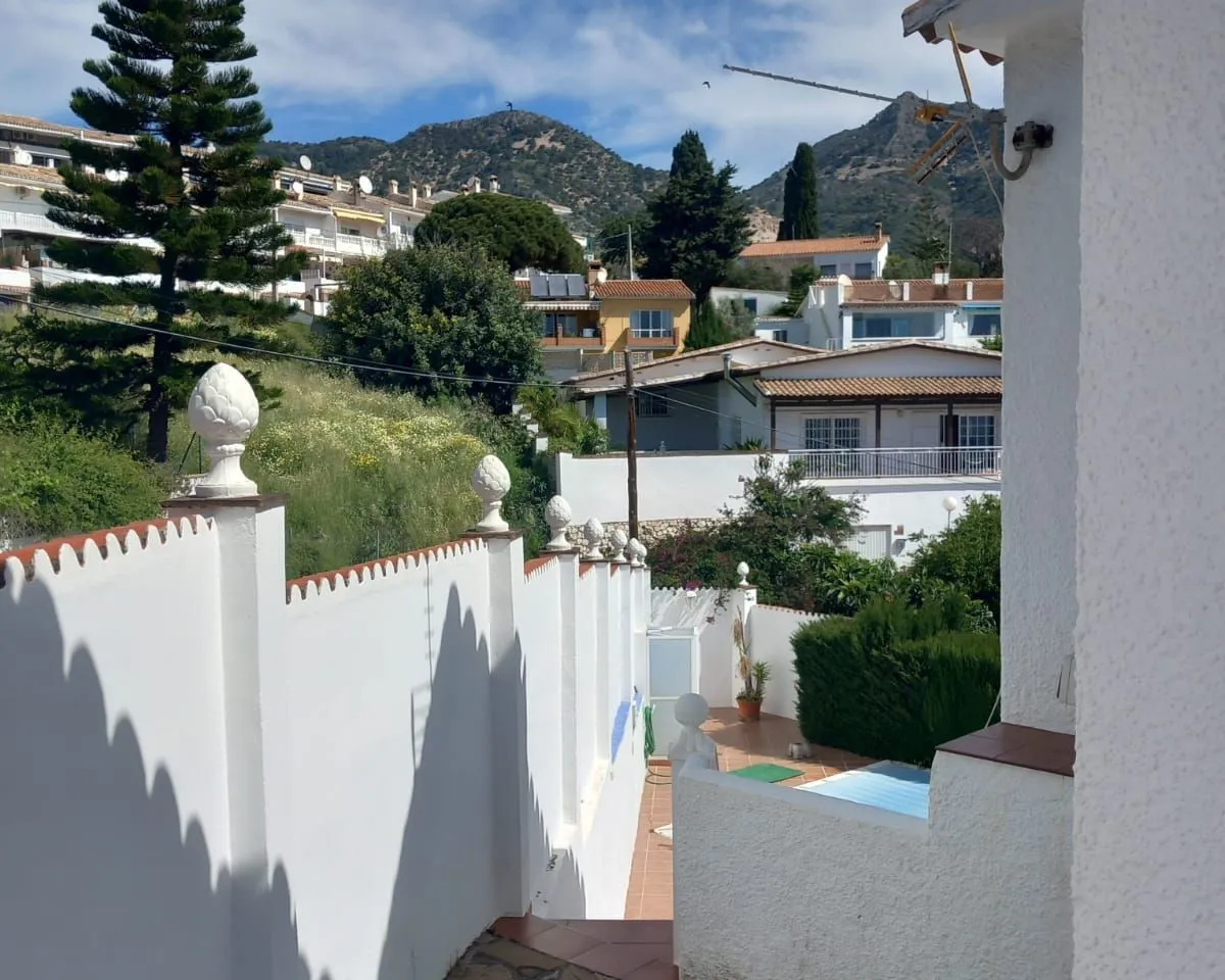 1f0de17d-3608-4926-b461-d86aaa762d64