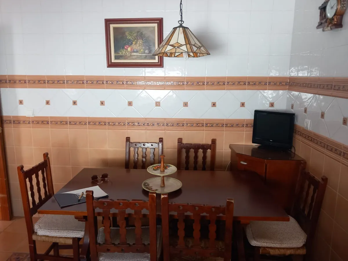 e7ccb71d-b8b0-42fb-a053-93d702f2b826