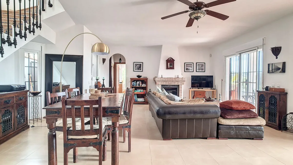 18f22b50-5cff-40e6-ba27-3d93c07ccb4c