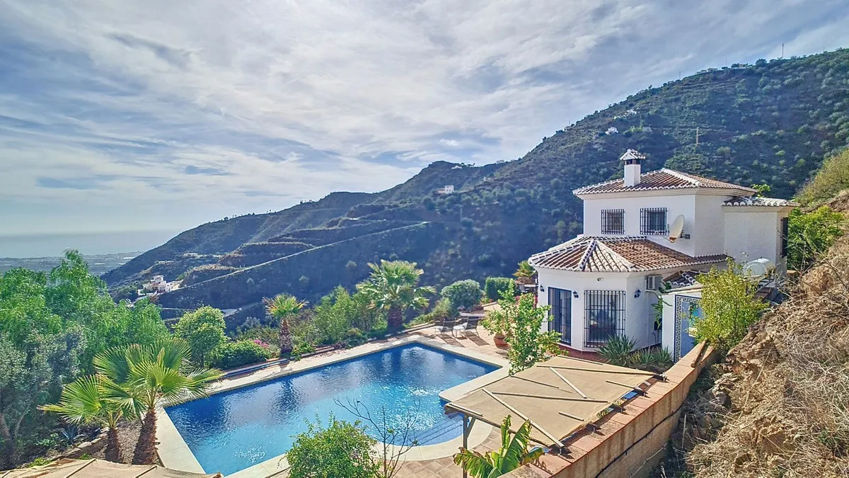 4642afbe-3502-48d5-a7cf-557b083545a8