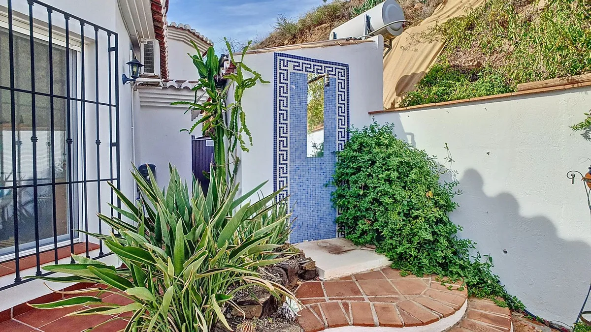 770b70f4-923c-4bef-b70a-eaa1bdf3076a