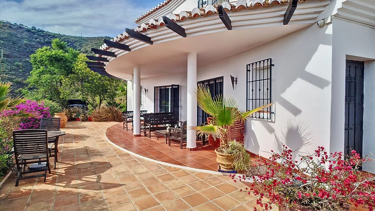 be347481-086d-422d-8d5f-e803870353bb