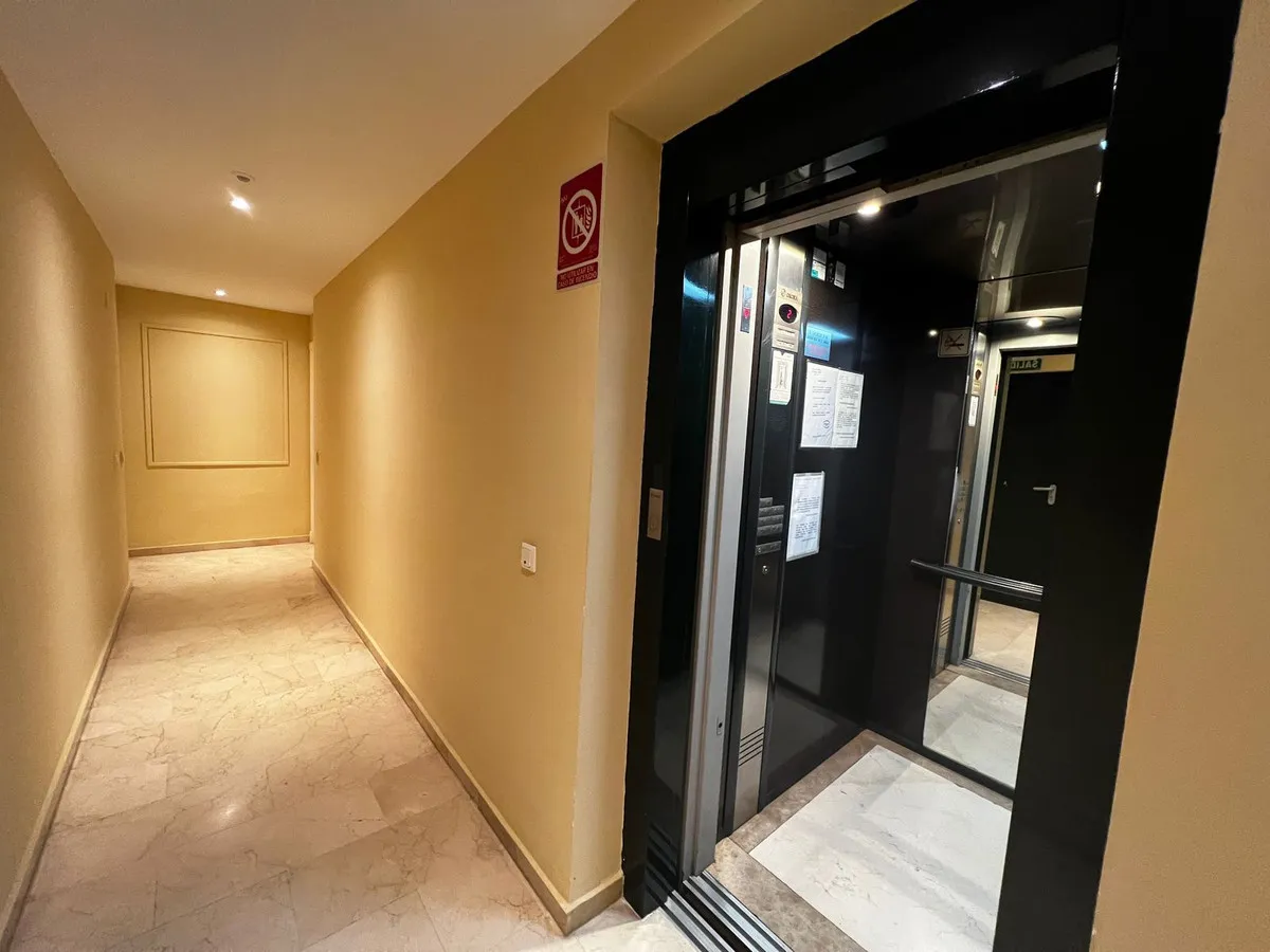 882f57ff-c5ec-4b14-84ae-270a275d00cf