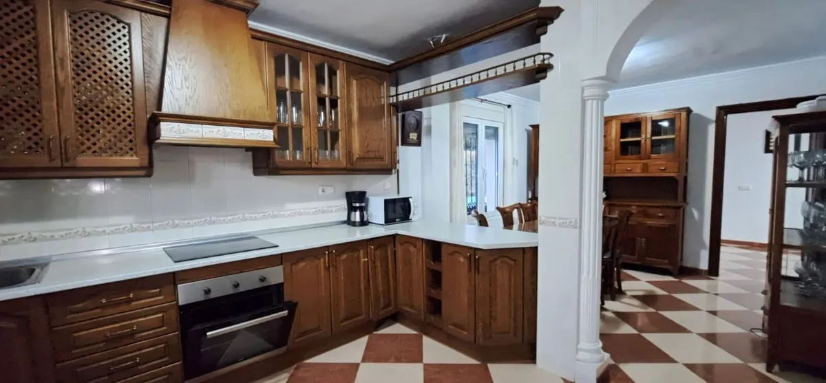 37631493-8668-4440-961d-f4575620717b