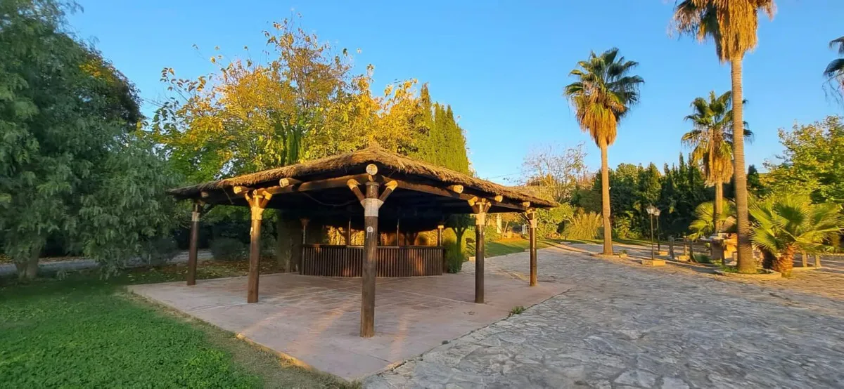 b50a3904-45a1-4593-a851-8360dbbf20f7