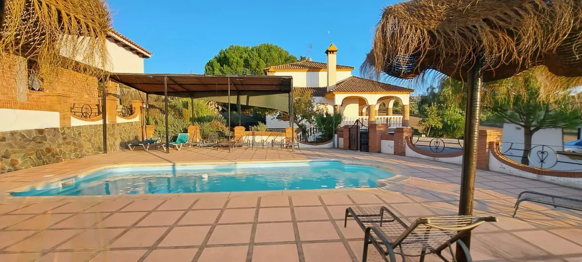 c0103995-b327-4adc-8f7c-1cc94e84bfd5