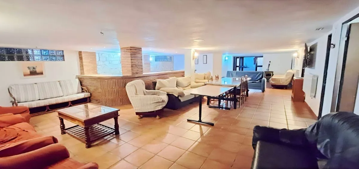 d7257369-3e97-4745-9d76-e451348fccbd