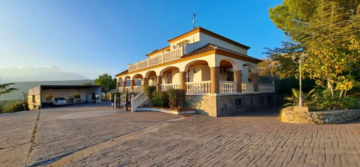 e1b3f040-0950-4f07-86f2-4332985478cf