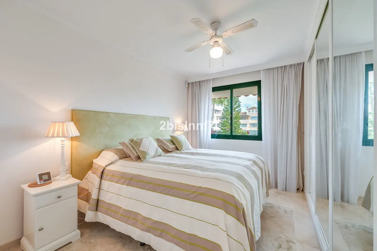 0fe48749-7f9c-4df5-a8fb-d5cdc62bd62c