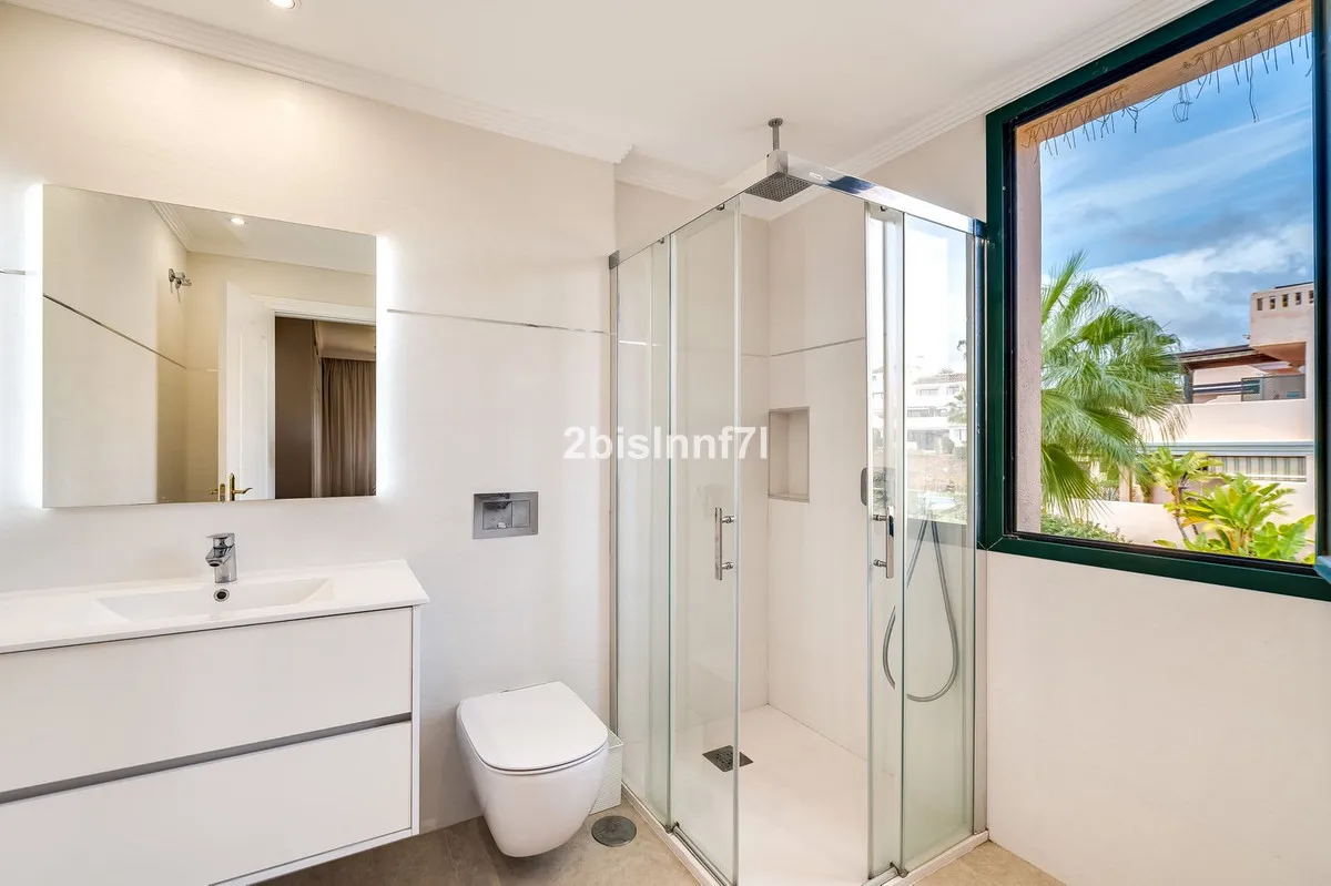 889fbff1-ef4c-426e-bd11-1a4479f2dc8a