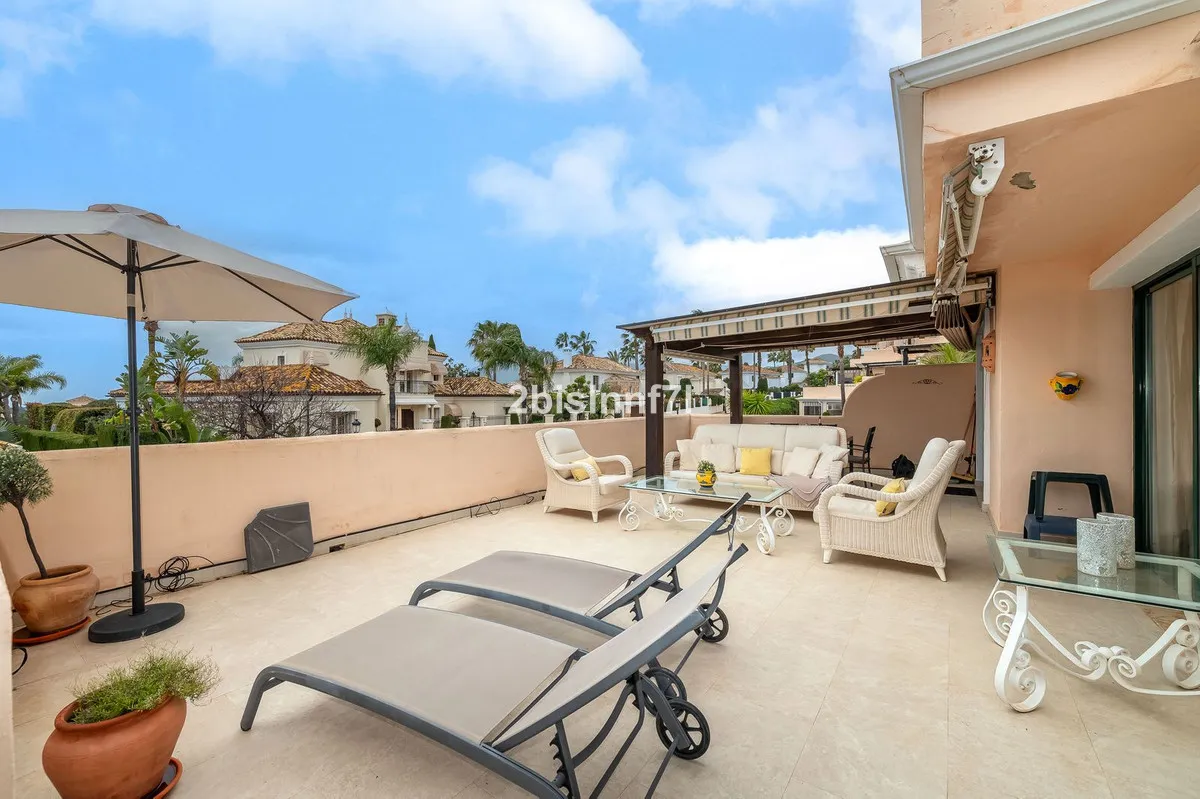 d95e7517-4455-4254-a2e2-e8e0b6165db0