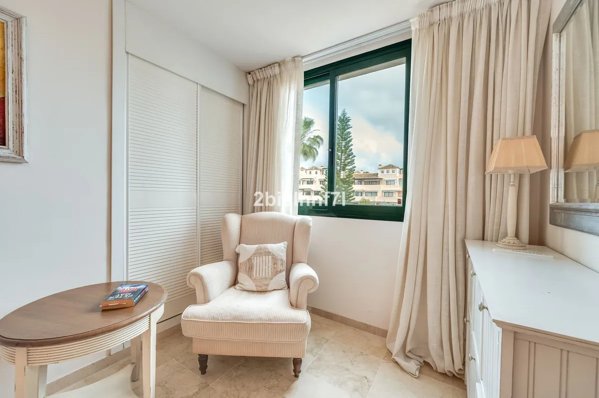 f5c50c12-1e30-4a7b-aec5-28550422b89e