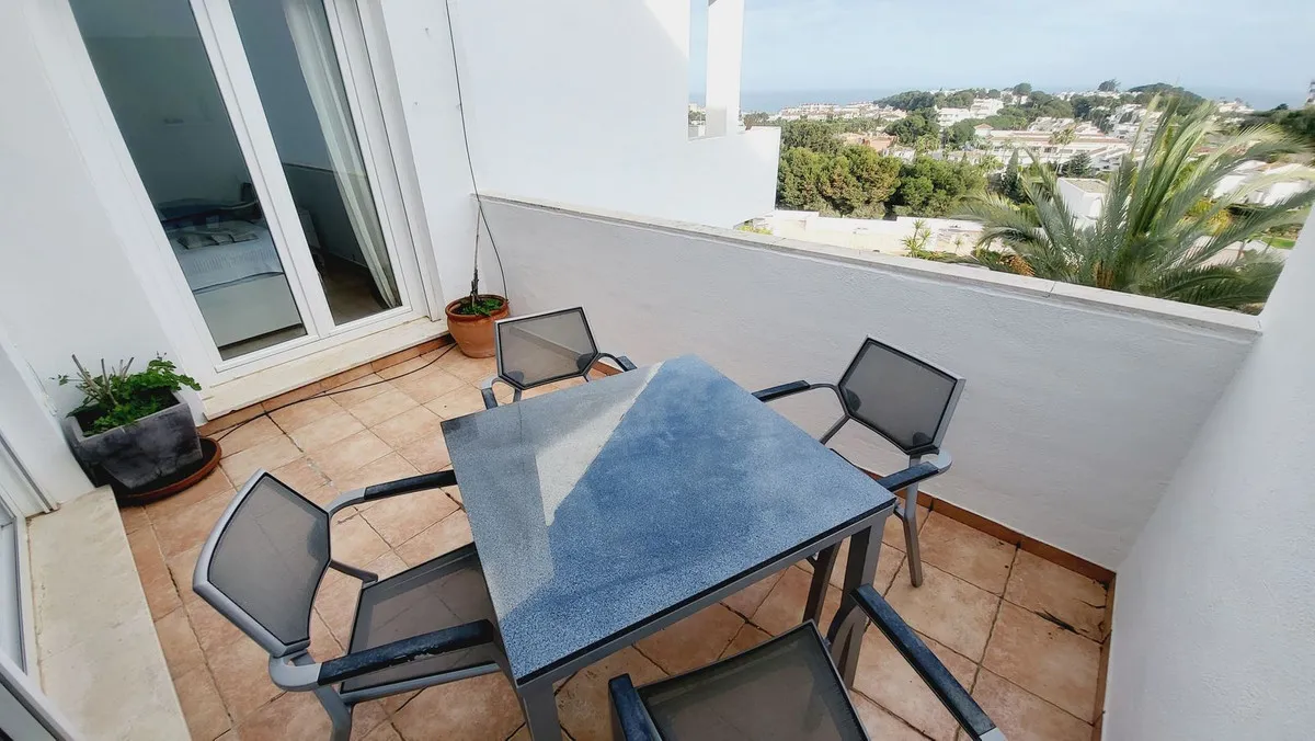 792ce686-62f5-4b7b-9361-cea8226efa11