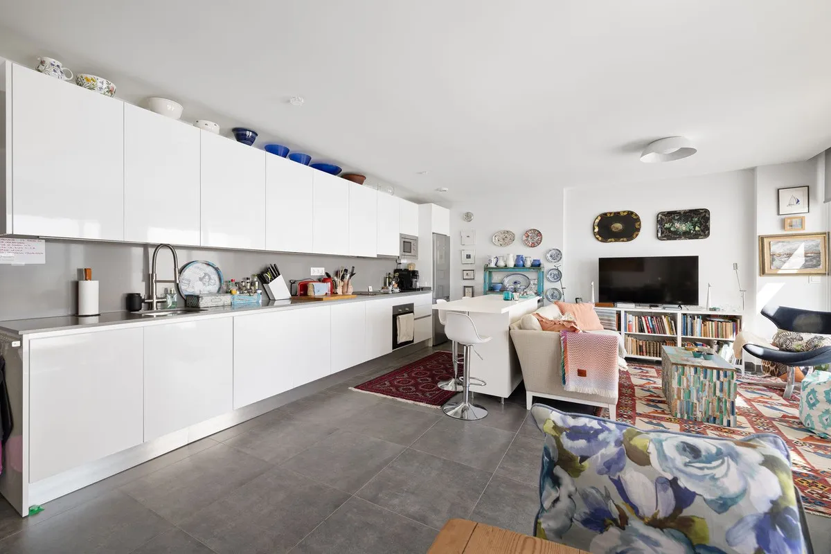 83e4c66c-97f3-4fe0-a0ac-cc37410682db