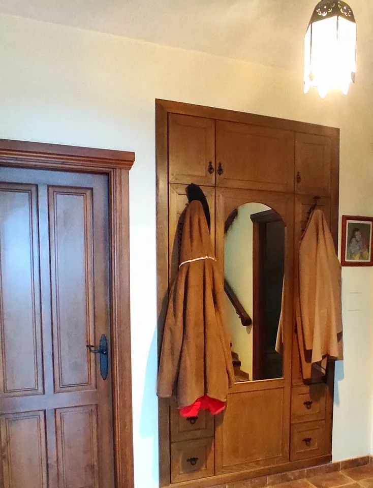 0ec87ca5-6145-4994-9794-636cbf152389