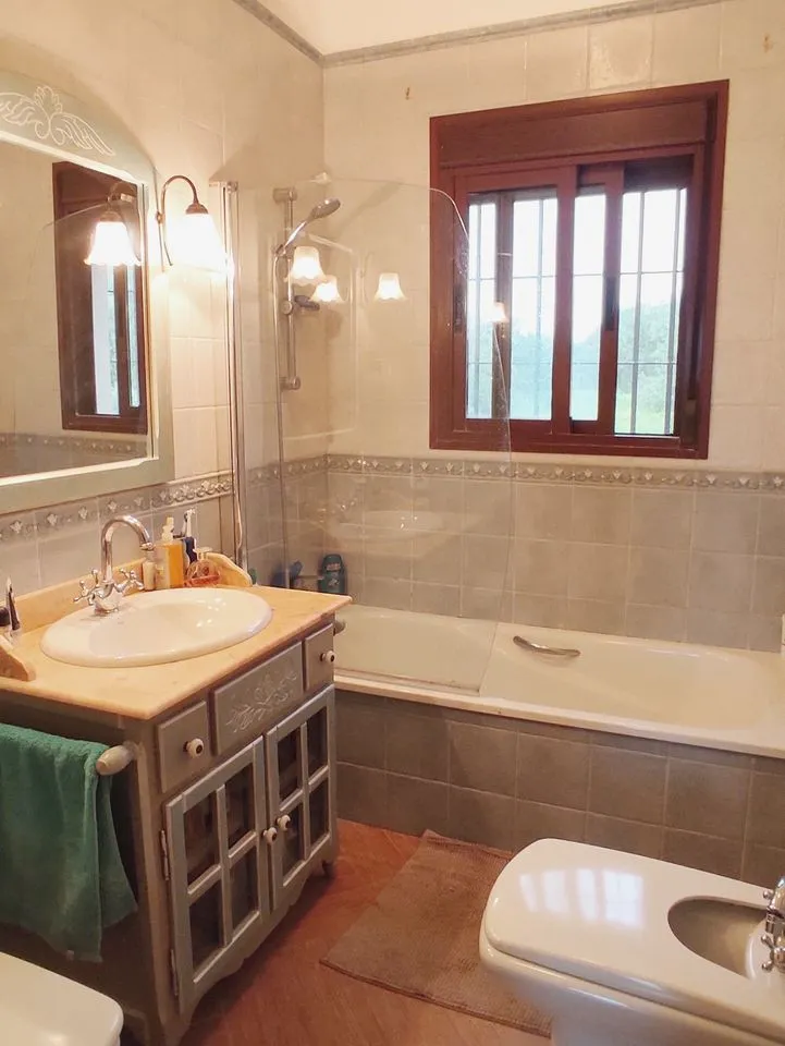 9a781871-a6bd-4352-8428-a56619788026