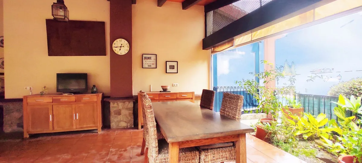 c11a7c78-2c11-4162-b711-cb5bd753c51c