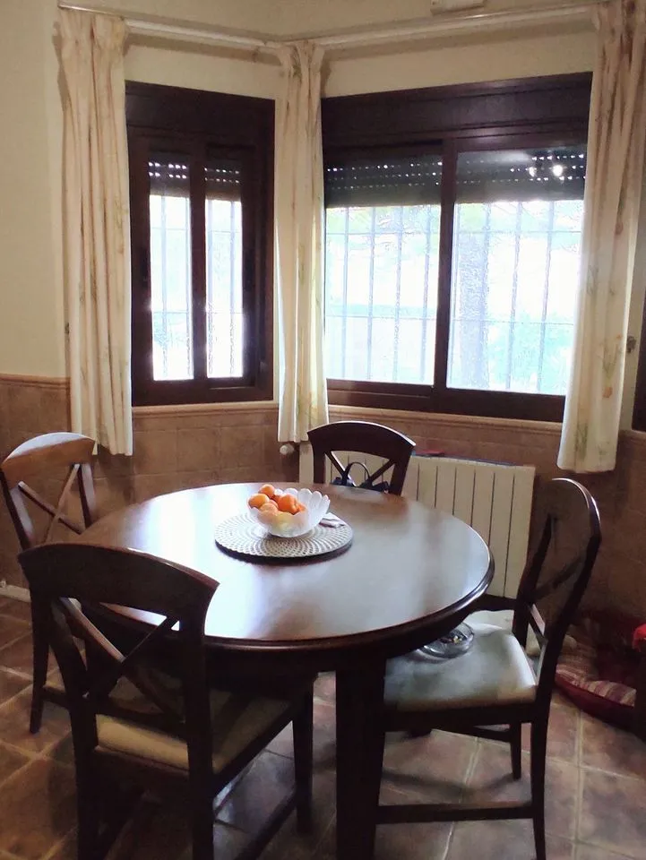 da1e4ec5-e2d4-4a0e-8f88-cdddc4f41748