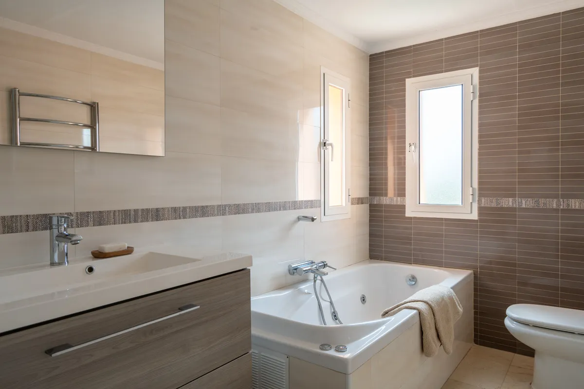 00fb465d-4aa8-4f82-a6d4-e09e42cc1280