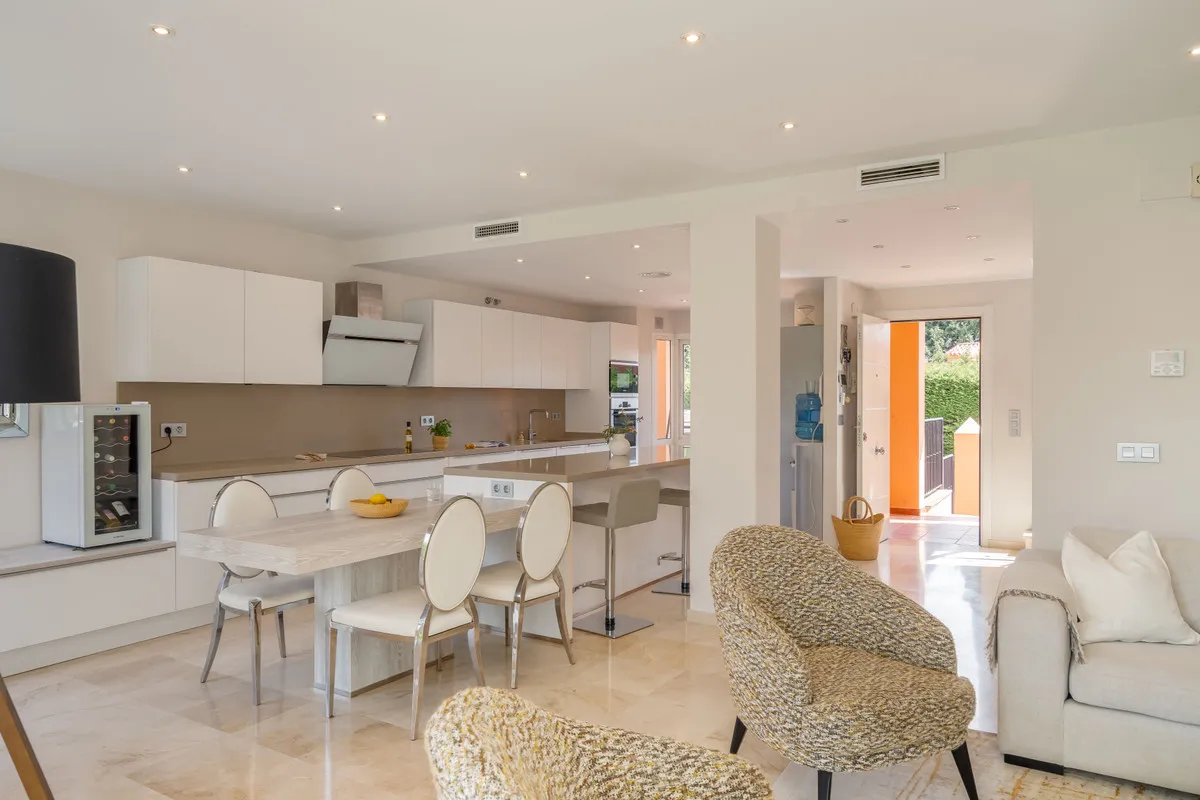 1a848f88-de93-4f0b-89ab-48dc2f797999