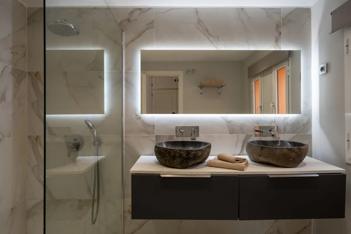 fe46e276-20e9-49be-99c5-2901567bf0c1