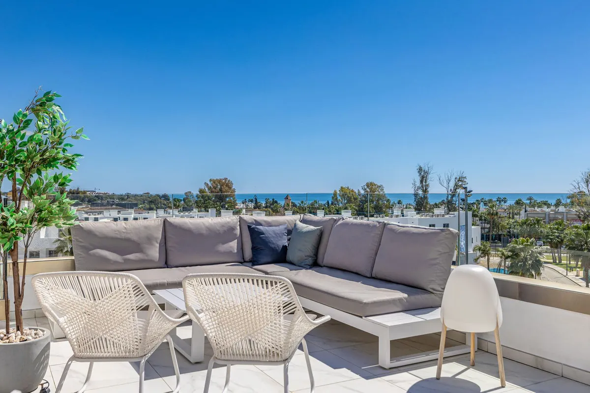 097ef0f2-6f6e-46d1-b4db-45fe21430d23