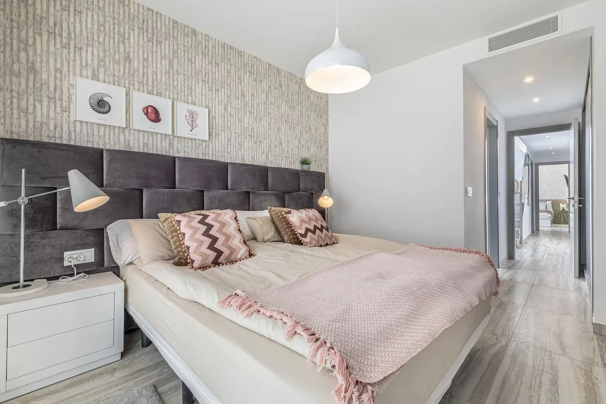 68d5eeae-a888-448f-b3b2-c298884d3792