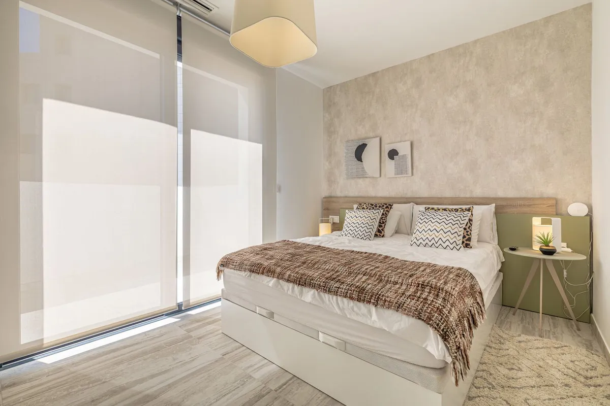 9e3f9c57-bd25-47e8-adc8-fe8203c7b972