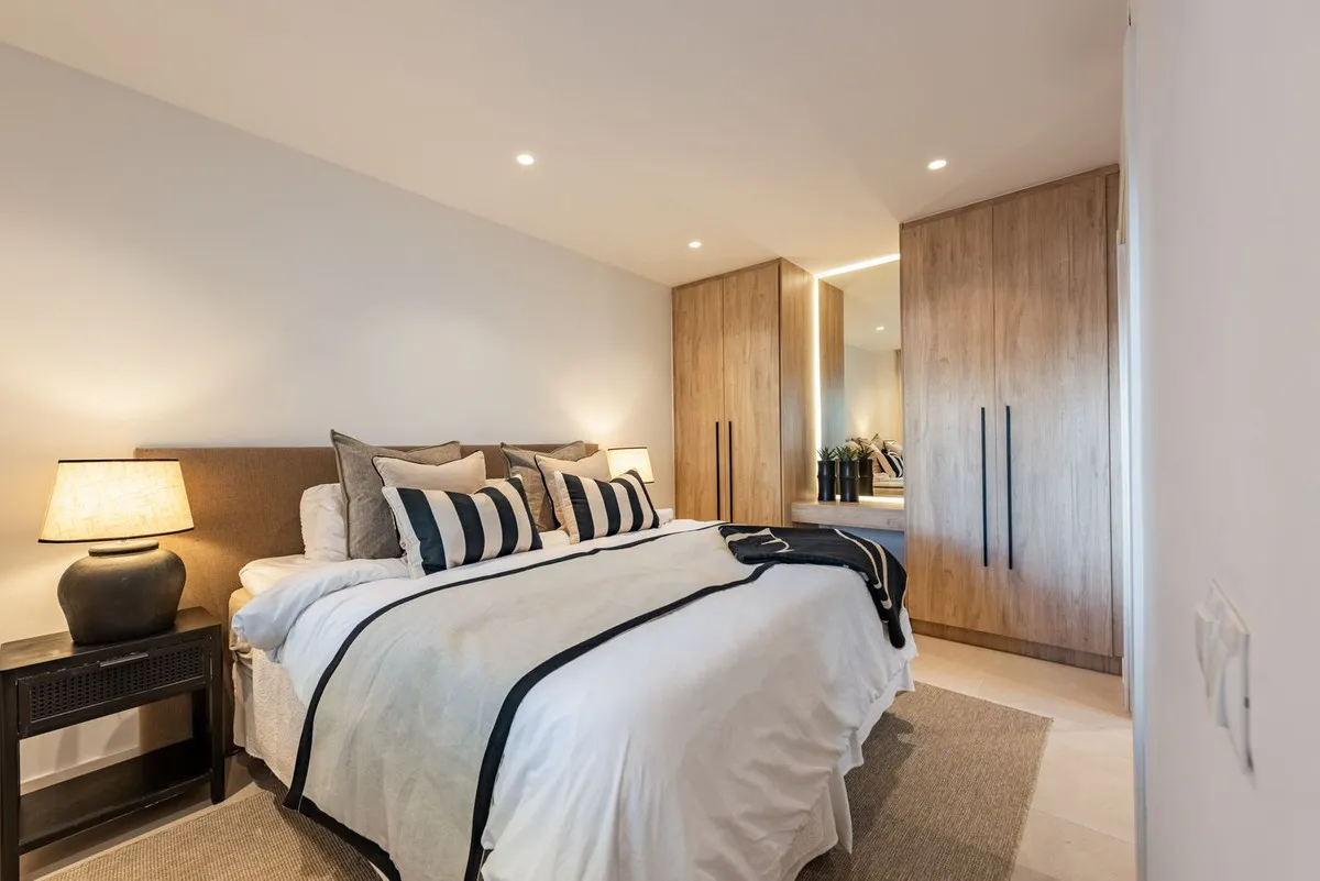 d9e24730-acc0-4611-af65-6792dc337309