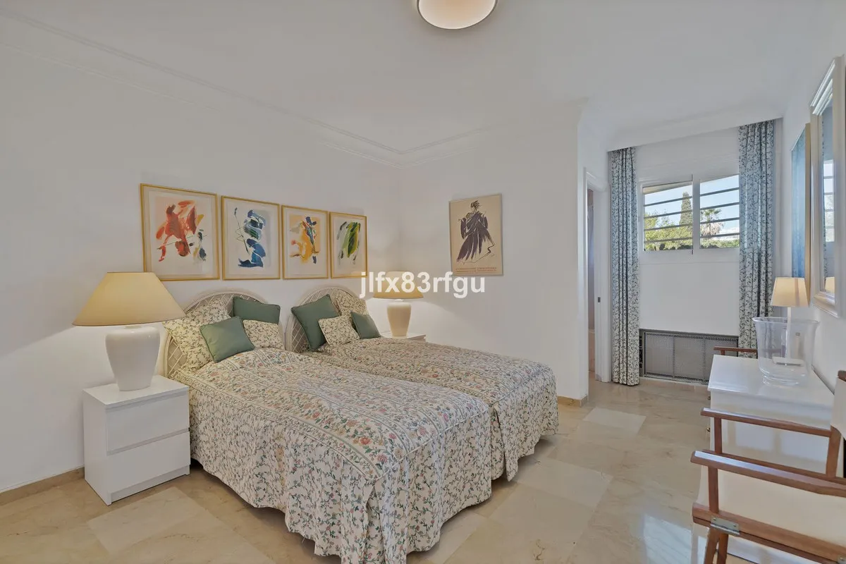 667d48d4-cc9b-4f63-9ba0-bb1dad947fb2