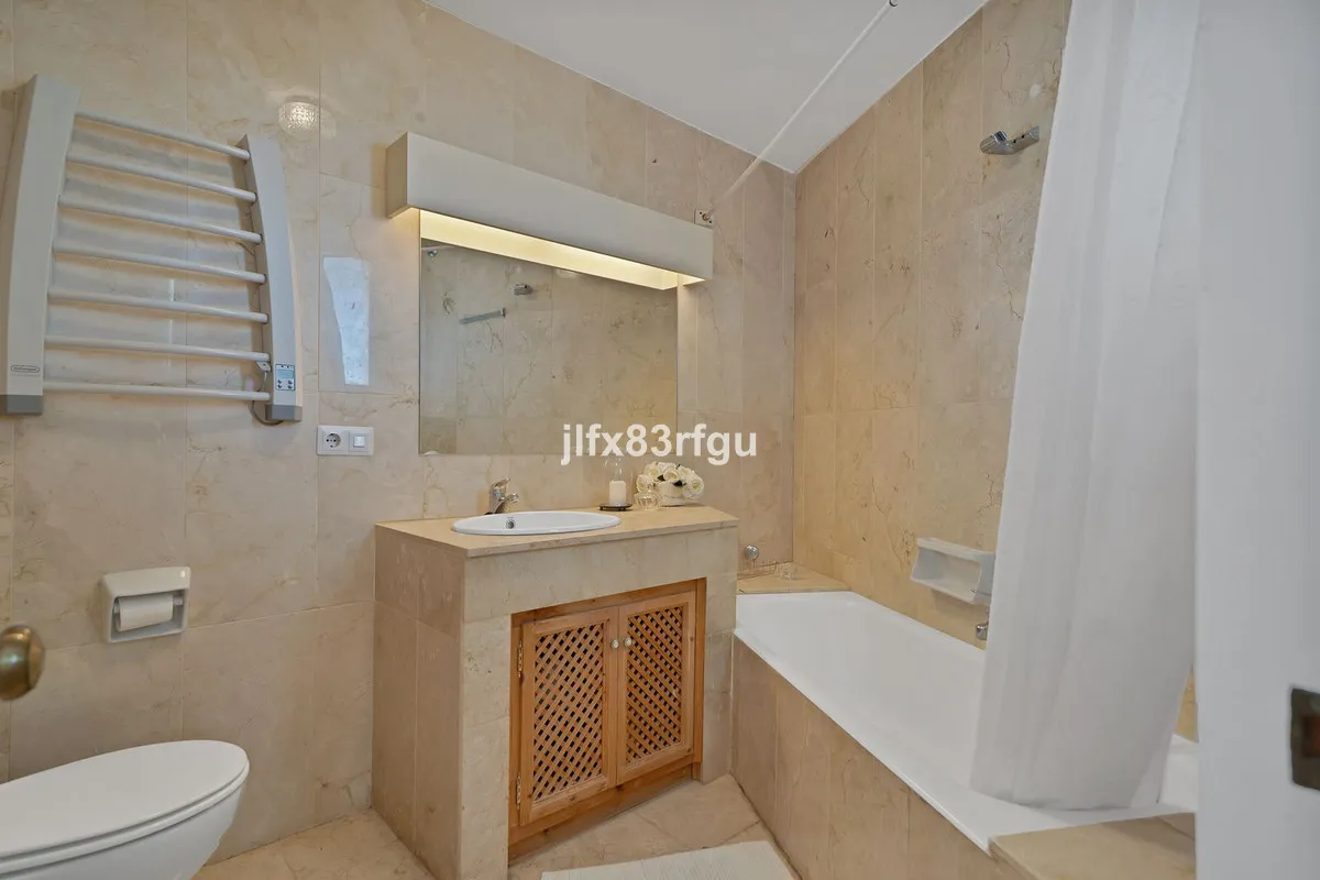 86c4cd08-227e-4f5f-889c-04418cac472b