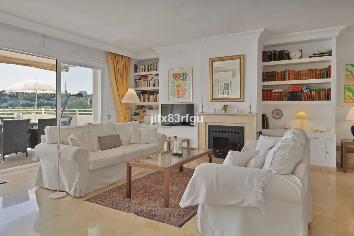 8fa11994-4605-4c5f-9e65-5aa1298bbbdb